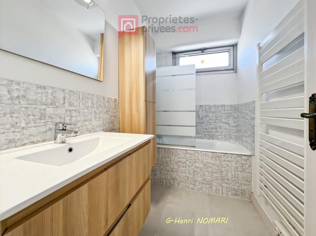CHATEAUBRIANT Appartement Chateaubriant 3 pièce(s) 76 m2, au 3ème étage avec ascenseur 4