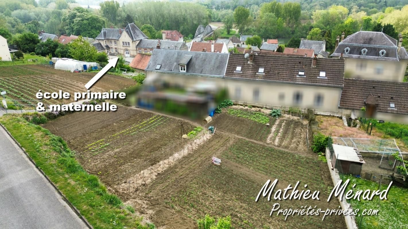 Terrain à bâtir 609m² - Pommiers