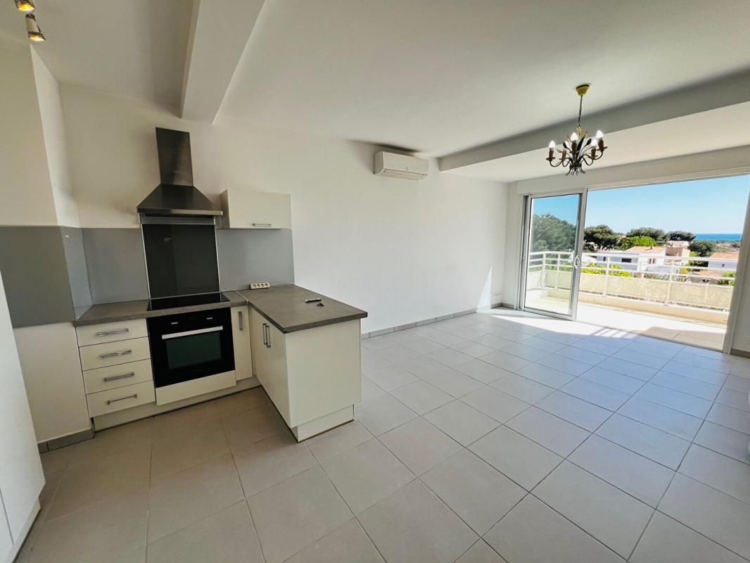 MARTIGUES Appartement La Couronne 2 pièce(s) 54 m2 avec vue mer 3