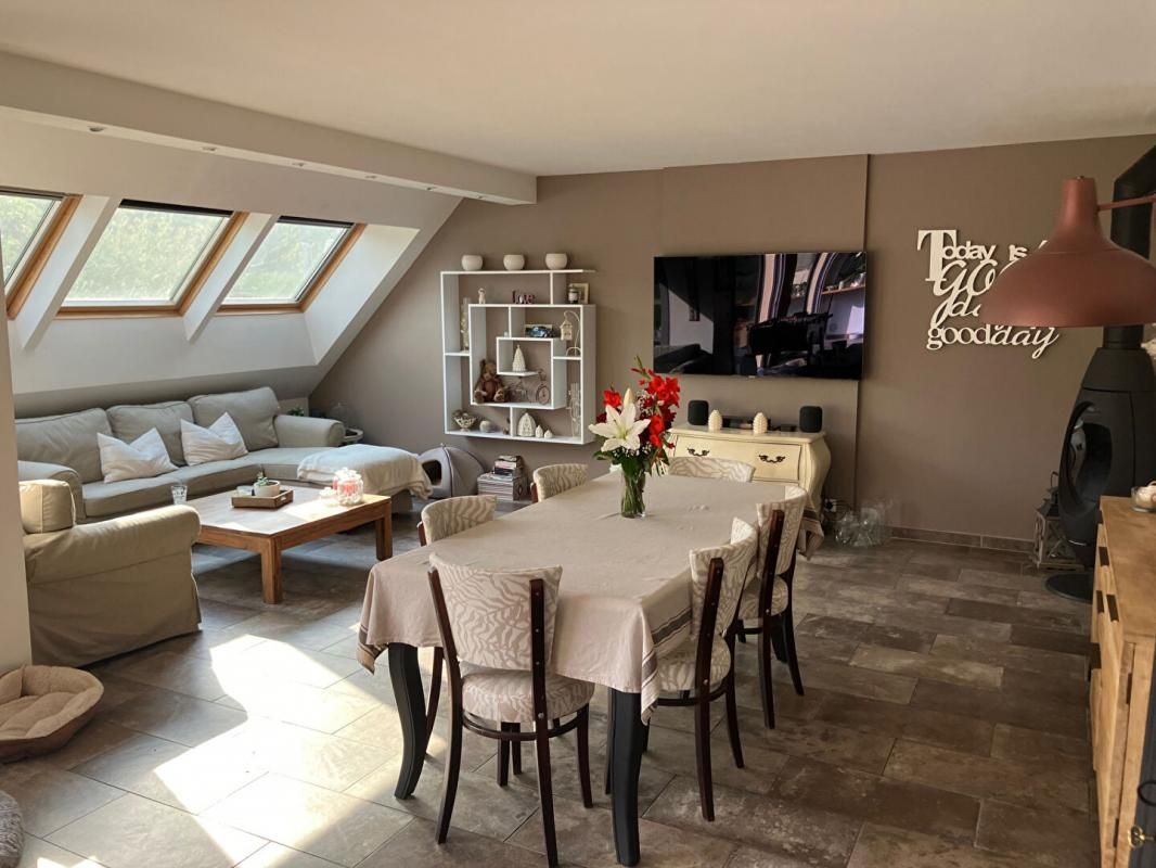 THOIRY Belle maison contemporaine + maison F2 2