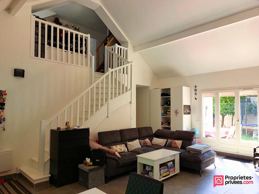 ORMESSON-SUR-MARNE Maison familial 6 pièces de 120m² non mitoyenne 3