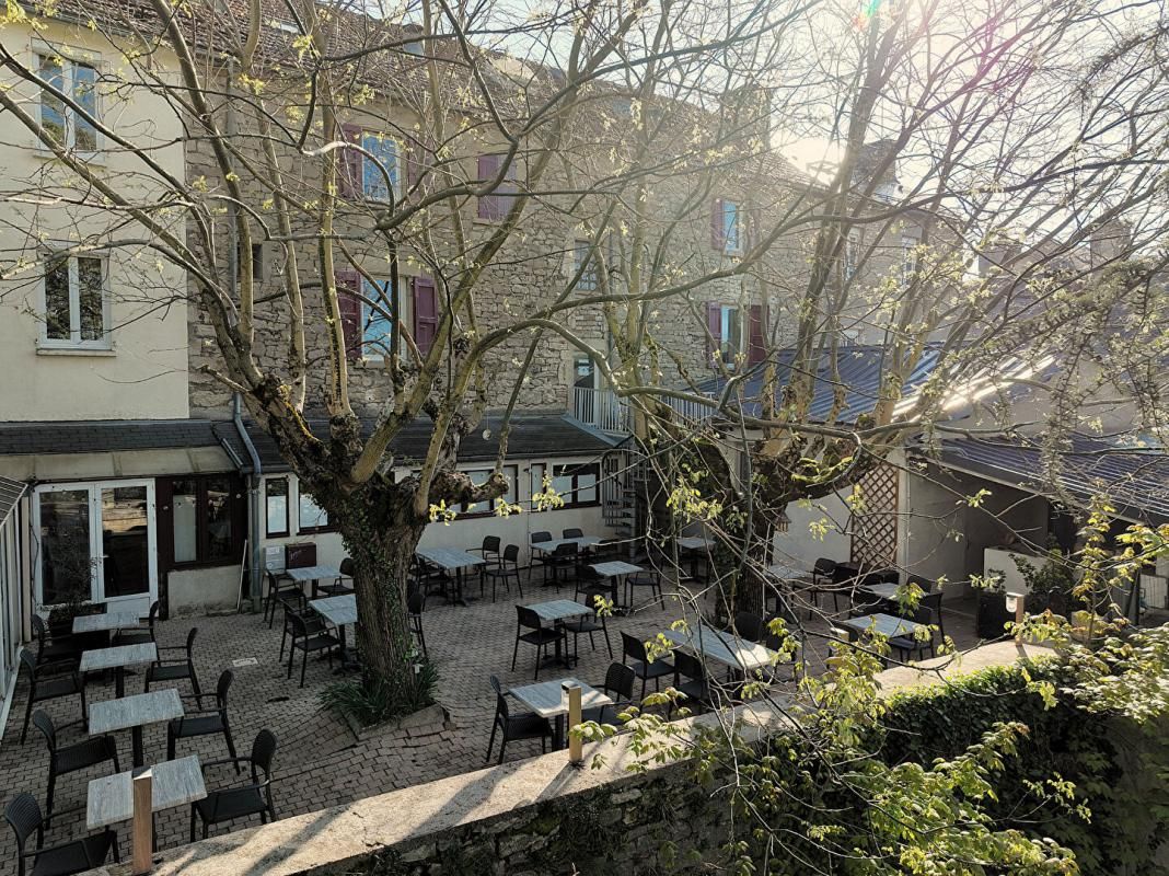 SEVERAC-LE-CHATEAU Murs er Fonds Hotel-Restaurant  40 pièces de 1300 m2 3