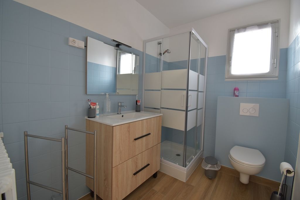 LES SABLES-D'OLONNE Maison Les Sables d'Olonne 5 pièces 125m2 + studio 32 m2 4