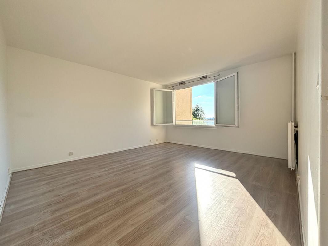 MAISONS-ALFORT Appartement Maisons Alfort 2 pièce(s) 51.34 m2 4