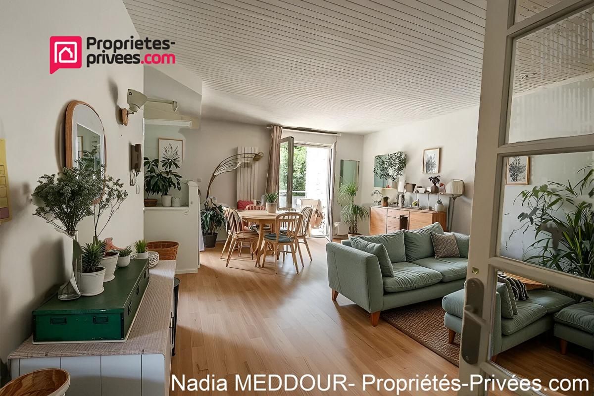 Appartement Bordeaux 63 m2 AVEC TERRASSE DE 20 M²