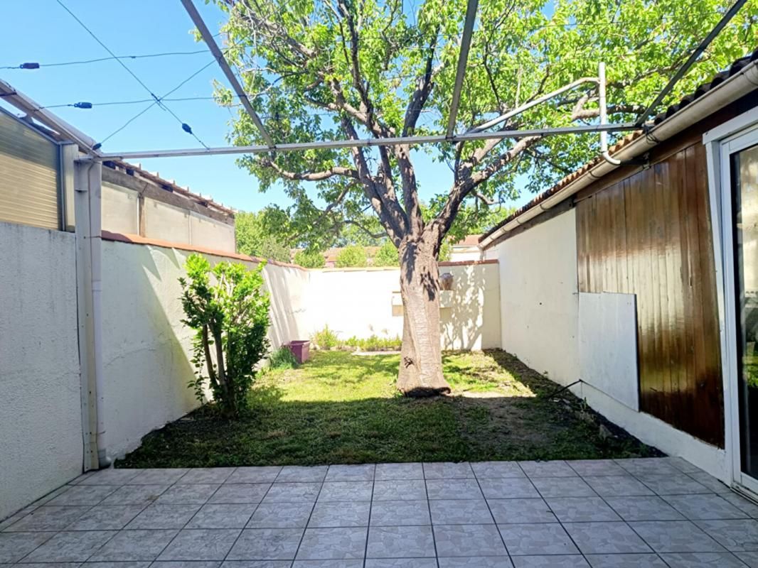 ISTRES Maison Istres 5 pièce(s) 100 m2 avec Deux extérieurs et Garage 3