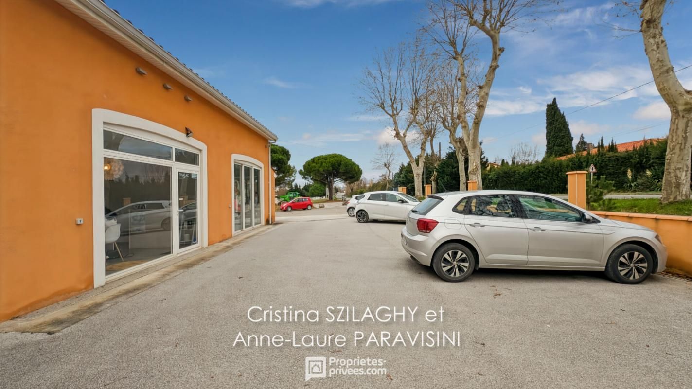 Villeneuve La Comptal - Location Bureau de 52 m²  avec terrasse et réserve