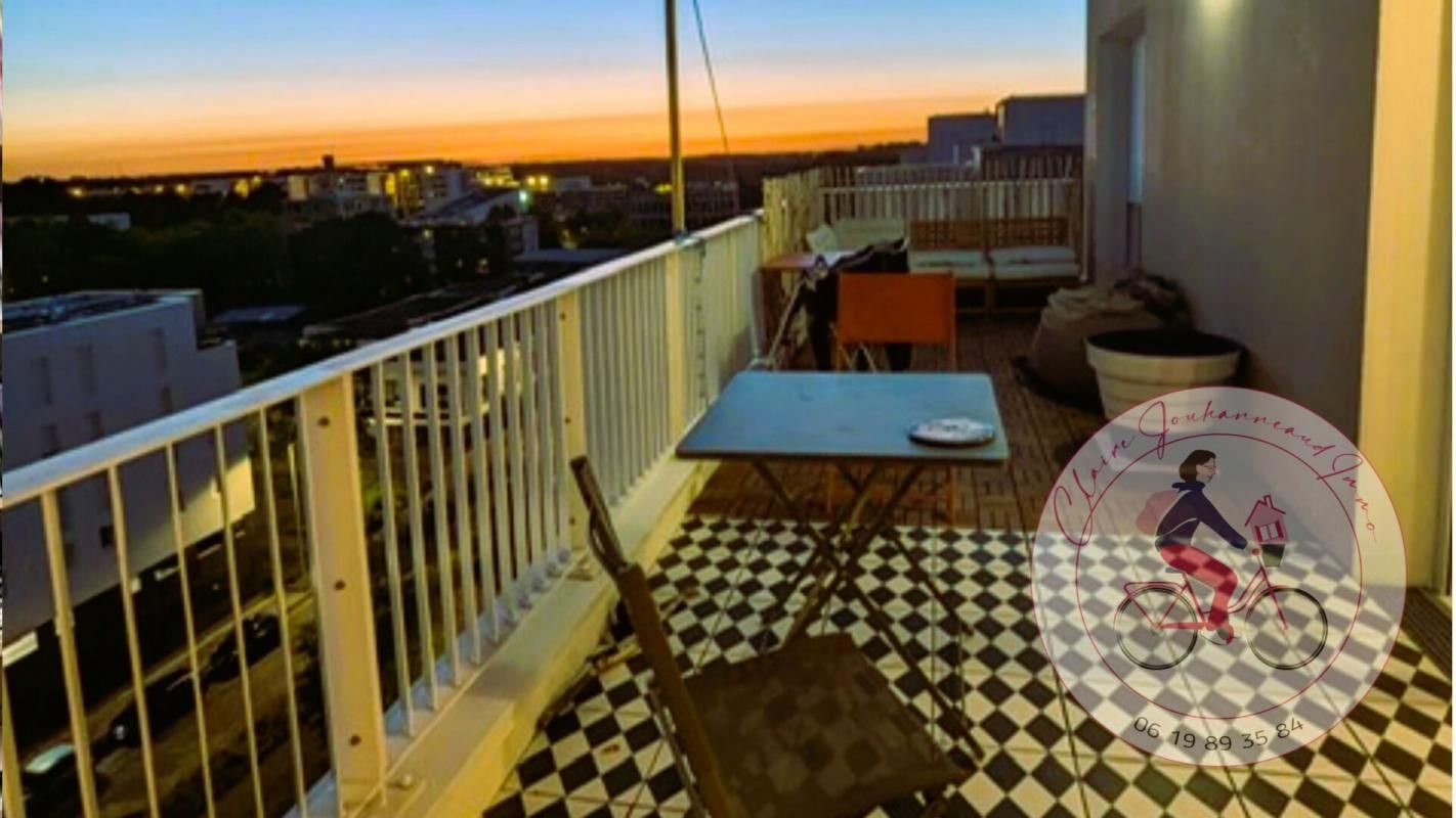 Appt de 2022 avec roof top - 3 chambres - 1 buanderie - 2 stationnements