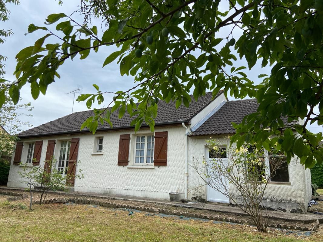 PARCE-SUR-SARTHE Maison plain pied - Parce Sur Sarthe - 5 pièce(s) 89 m2 2