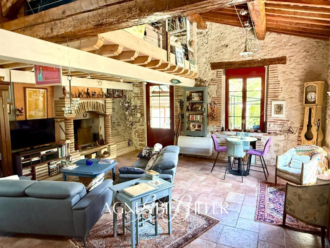 MONTESQUIEU-DES-ALBERES Mas 10 pièce(s) 270 m2 4
