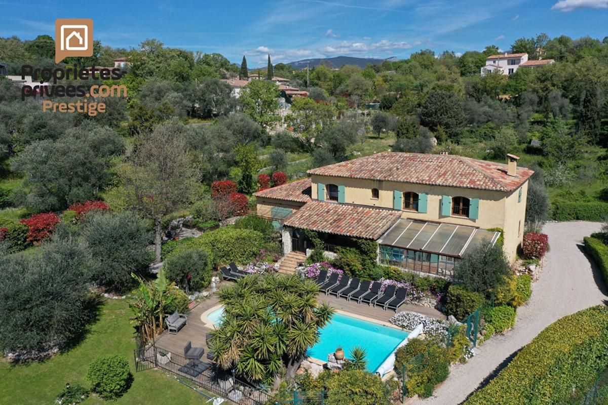 SAINT-CEZAIRE-SUR-SIAGNE PROPRIETE 9 PIECES 6 CHAMBRES 250 M2 PISCINE / JARDIN PAYSAGER DE 4300 M2 3