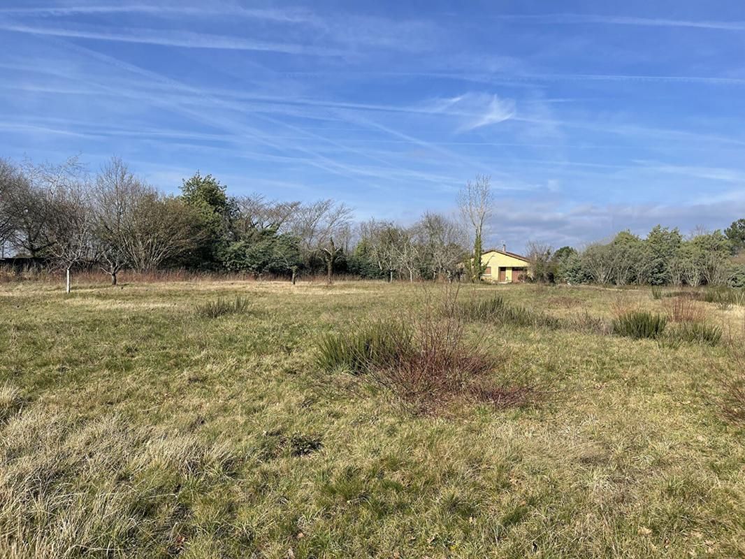 COURSAC Maison Coursac 3 pièces 85 m2 Terrain 7457 m2 constructible 4
