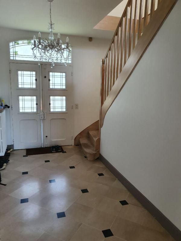 CHATEAUROUX Maison de caractères 6 pièce(s) 180 m2 sur jardin de 1942m2 4