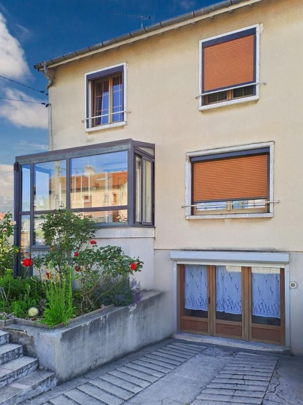 CHALONS-EN-CHAMPAGNE Maison Chalons En Champagne 5 pièces 85 m2 3