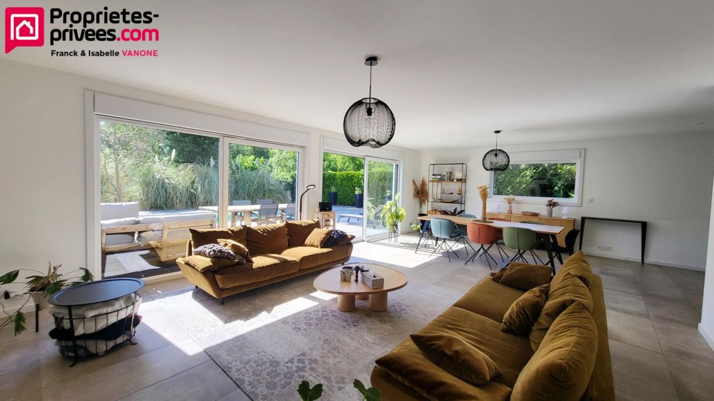 PERENCHIES Maison cubique individuelle - 4 chambres - jardin - piscine -194 m² 4