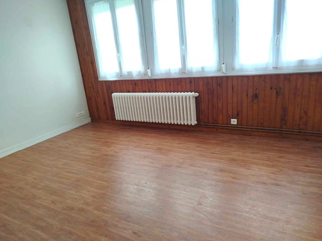 PONTIVY 56300 Pontivy, maison 3 chambres 2