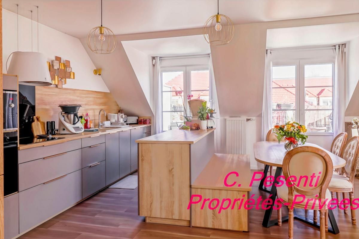 Appartement Montevrain 4 pièce(s)/3 chambres/98 m2/terrasse/2 places de parking