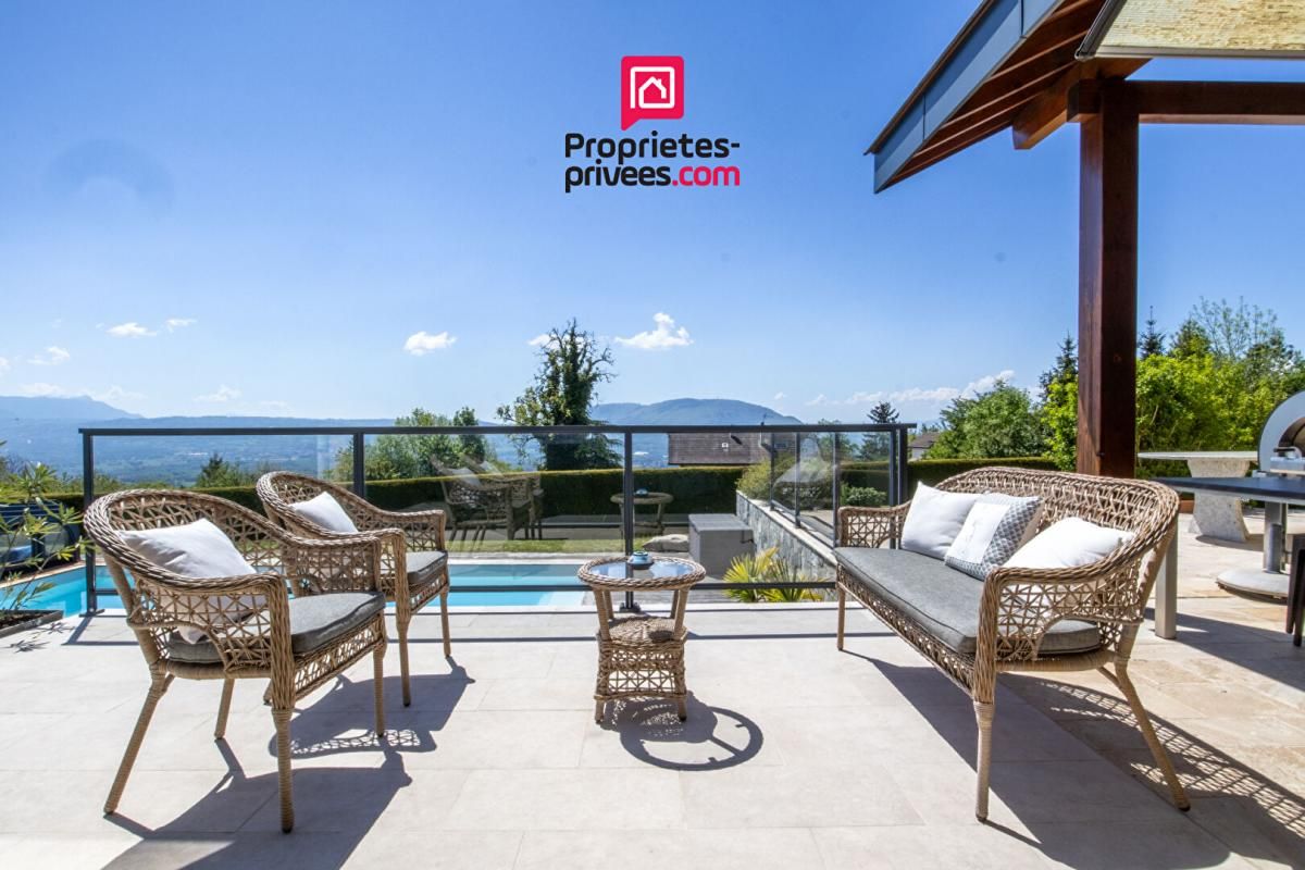 CRANVES-SALES Maison contemporaine avec piscine et vue dégagée 2