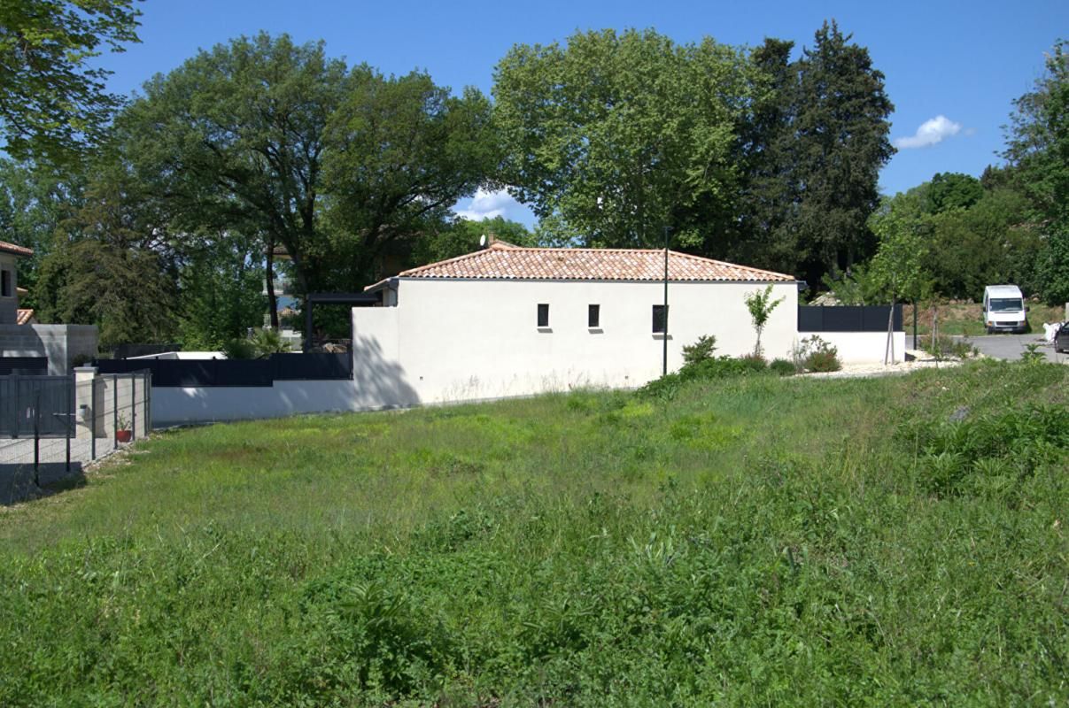 MONTELIMAR TERRAIN VIABILISE Montelimar 544 m2 2