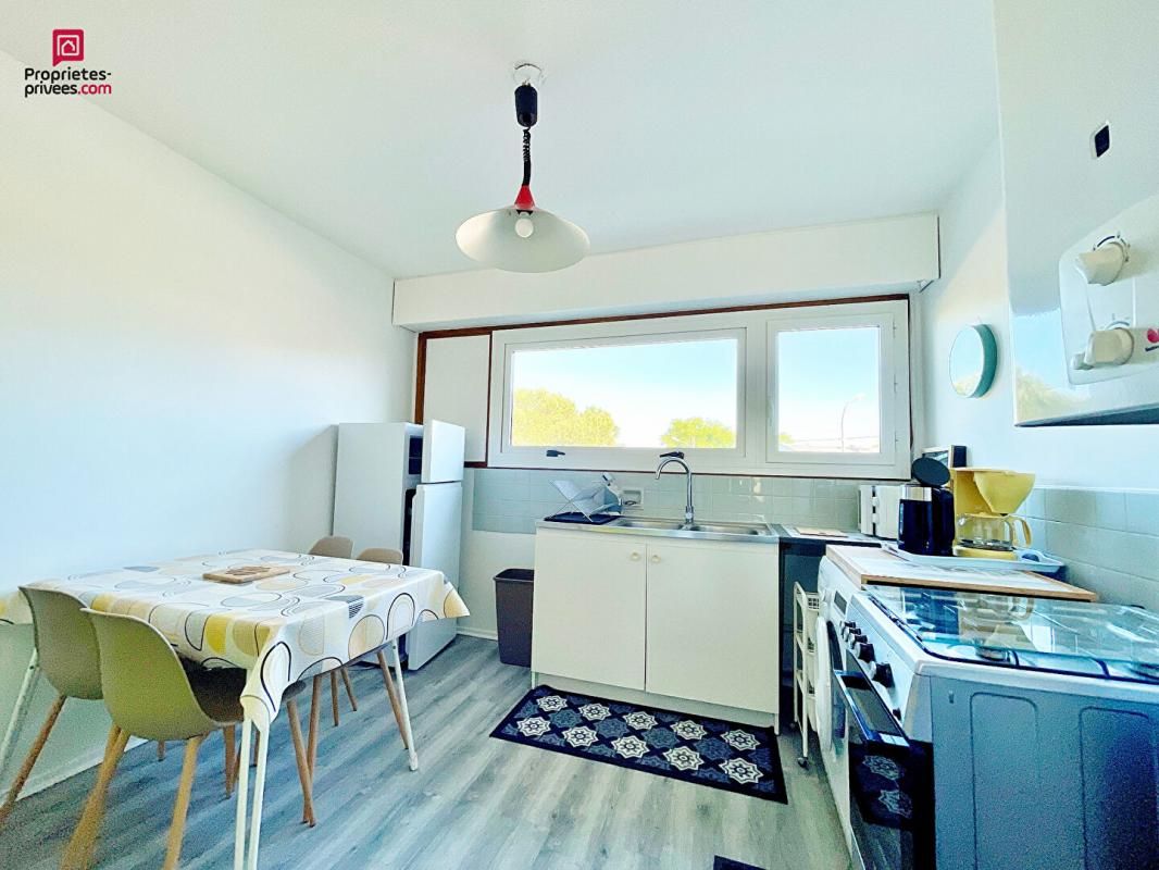 PESSAC Appartement Pessac 3 pièce(s) 58.01 m2 avec balcon et cave 2