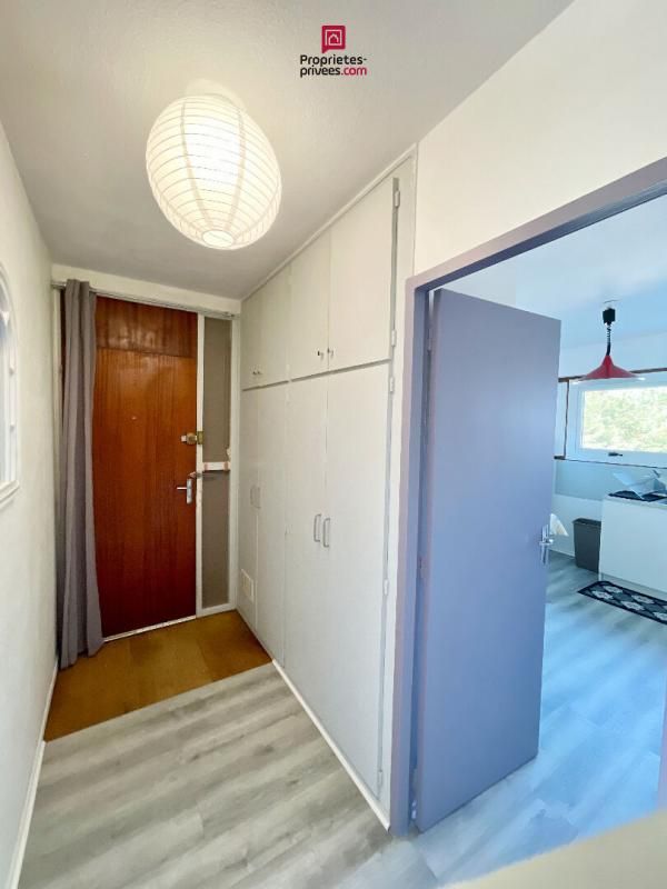 PESSAC Appartement Pessac 3 pièce(s) 58.01 m2 avec balcon et cave 3