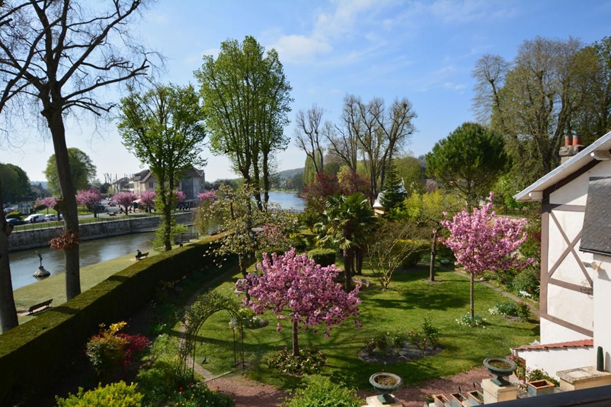 L'ISLE-ADAM Propriété L'Isle-Adam (95290) Plein centre,12 pièces 422 m2 2000m2 de terrain 1