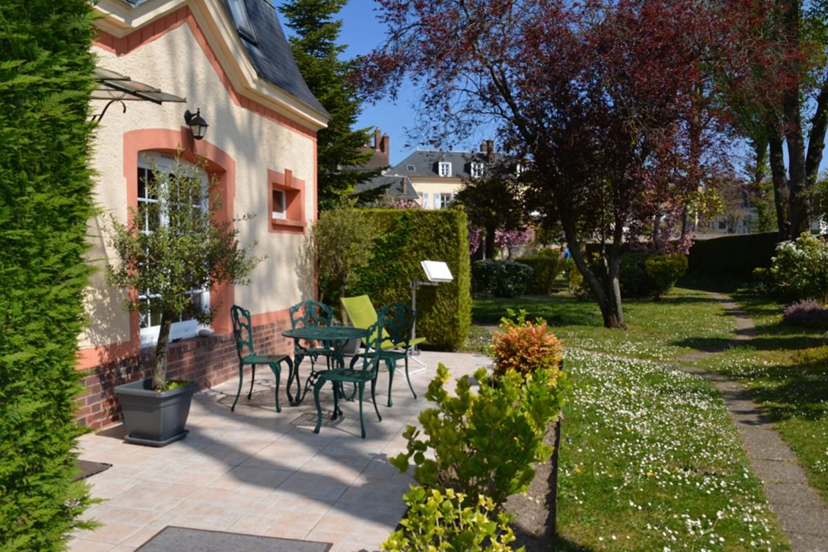 L'ISLE-ADAM Propriété L'Isle-Adam (95290) Plein centre,12 pièces 422 m2 2000m2 de terrain 3