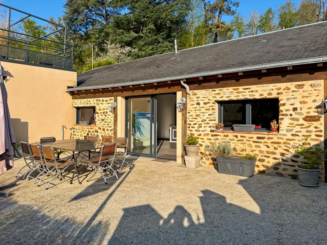 Maison La Roche Neuville 6 pièce(s) 116 m2