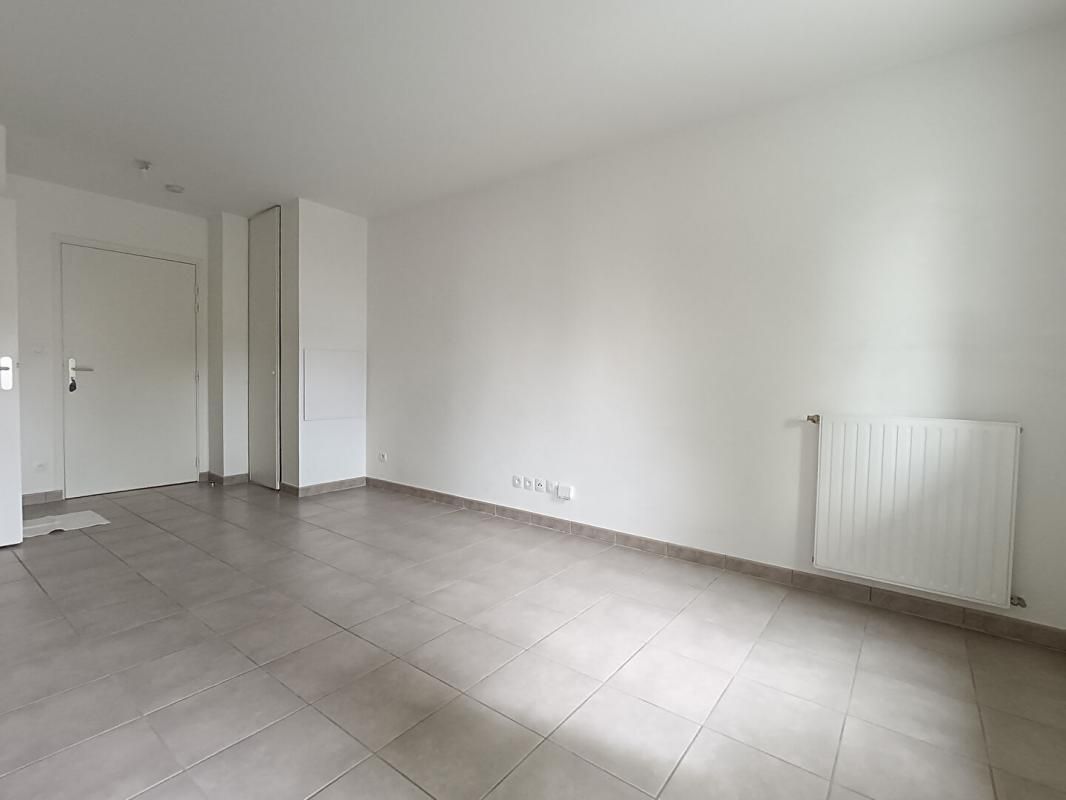 NANTES T2 Boulevard Schumann avec ascenseur et PARKING 4
