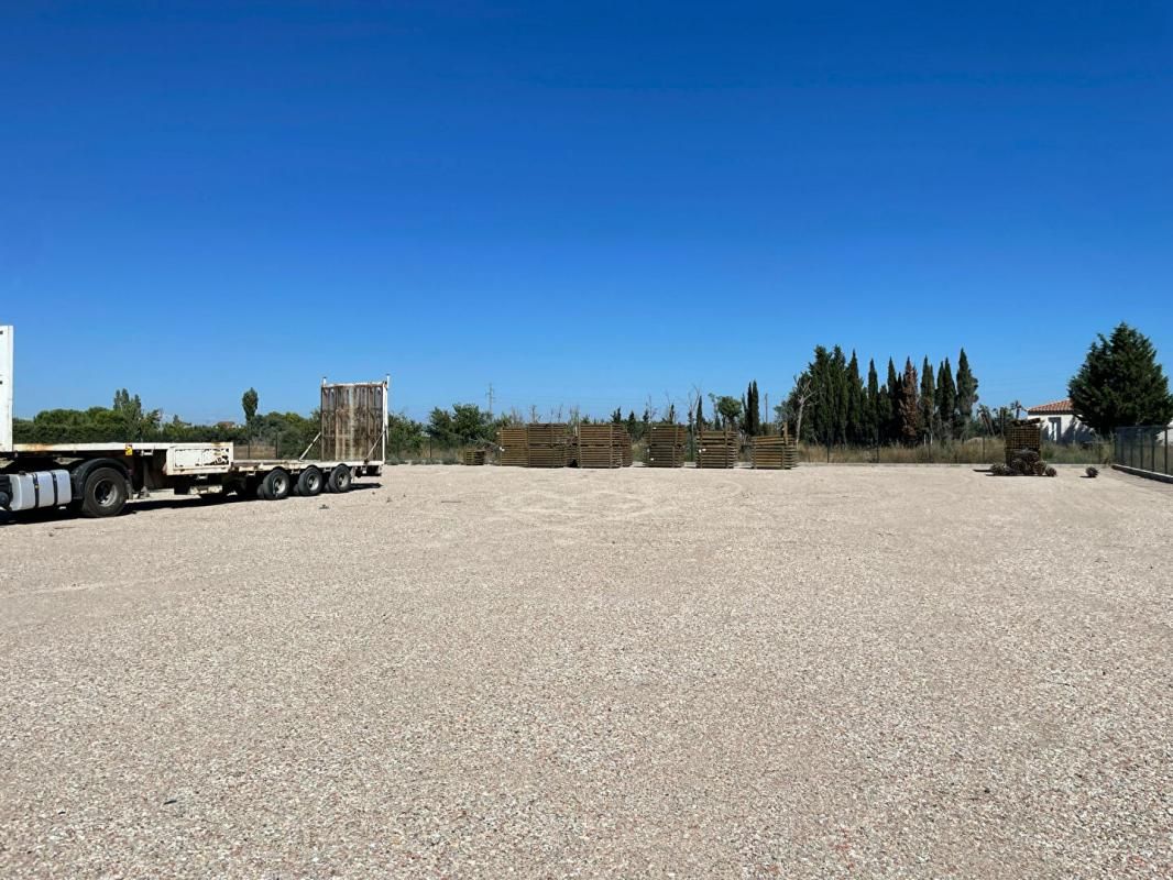 SAINT-LAURENT-D'AIGOUZE Terrain à vocation agricole stabilisé et sécurisé 5000 m2 2