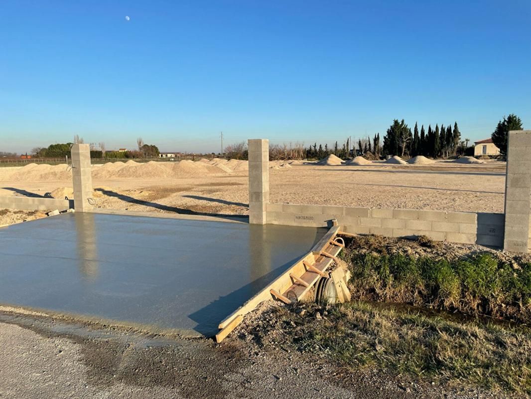 SAINT-LAURENT-D'AIGOUZE Terrain à vocation agricole stabilisé et sécurisé 5000 m2 3