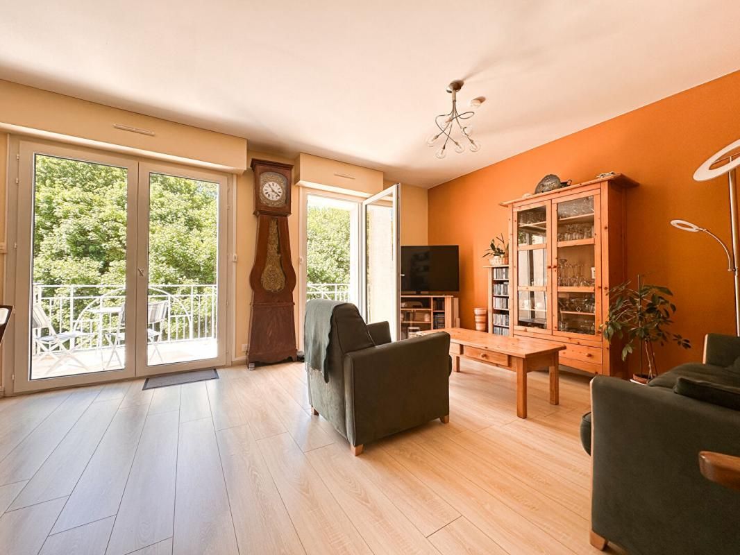 NANTES NANTES Bords de l'Erdre - DUPLEX 3 chambres + bureau 3