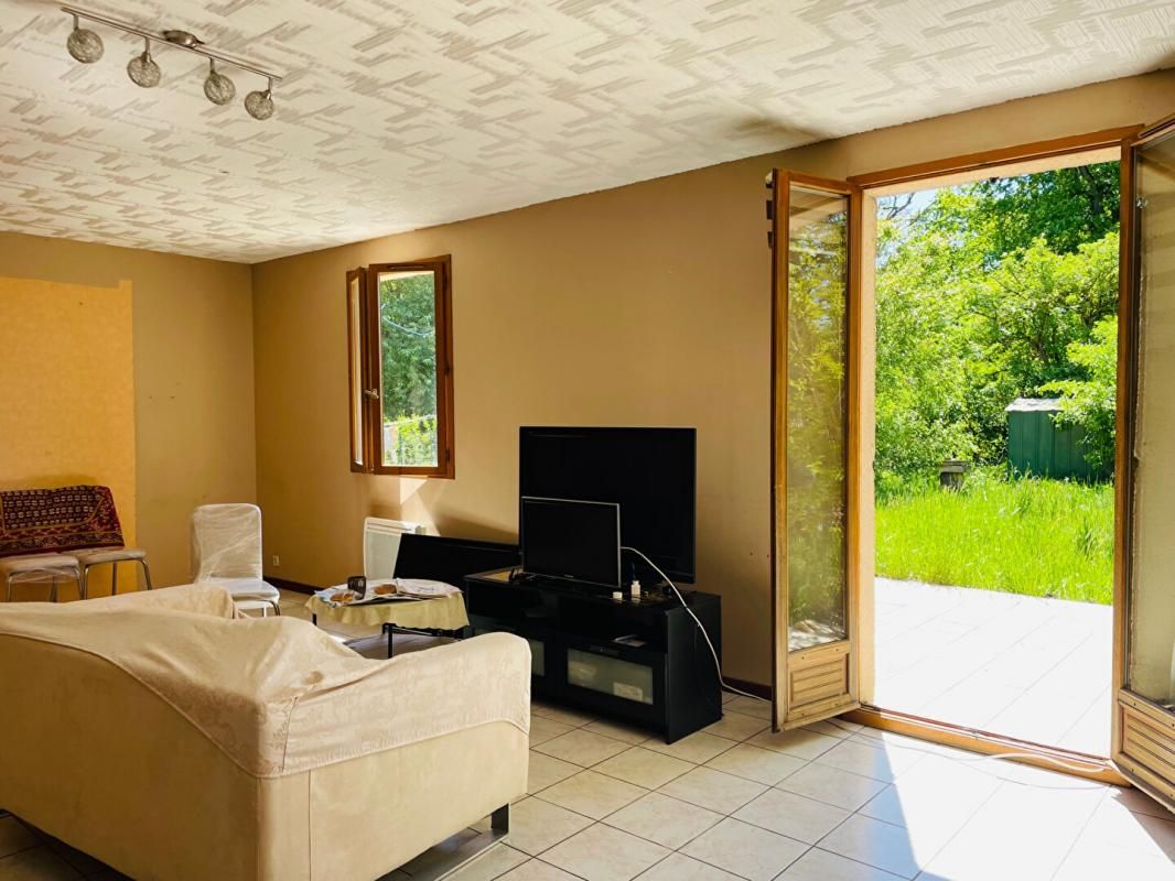 VILLEMEUX-SUR-EURE Maison Villemeux Sur Eure 4 chambres 100 m2 de plain pied avec jardin 2