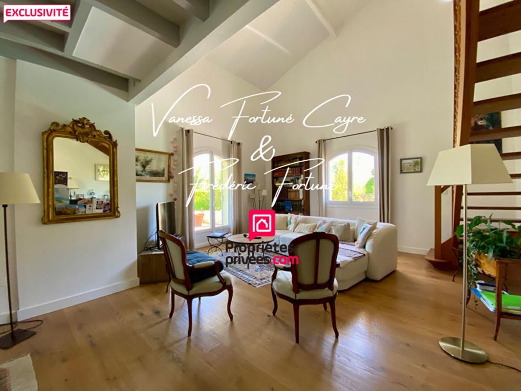 SAINT-ANDRE-DE-CUBZAC Maison  5 pièces 203 m2 2