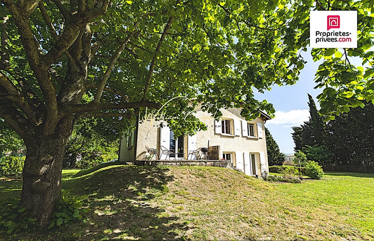 AIROUX Maison Airoux 7 pièce(s) 130 m2 1