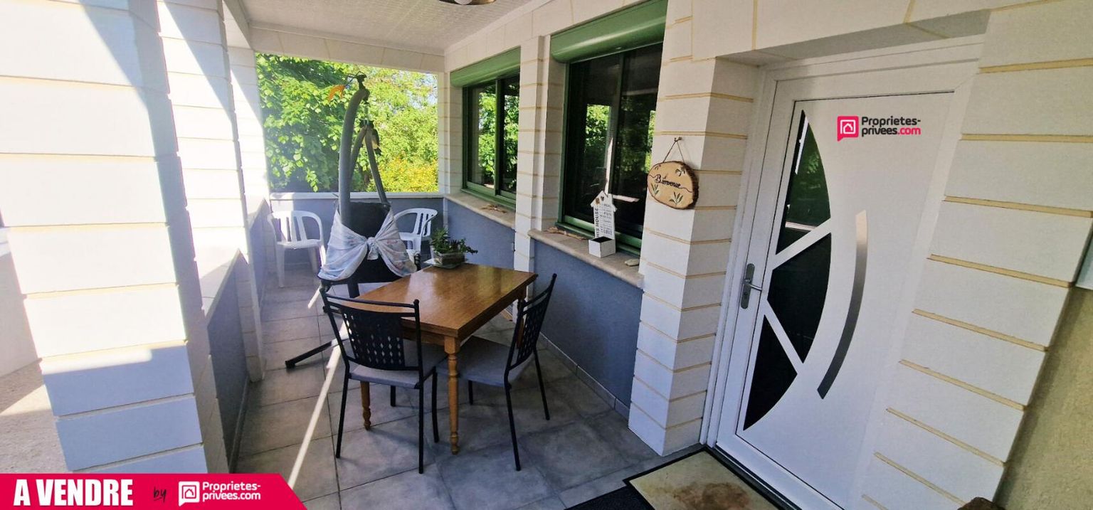 FONTGUENAND Très belle maison rénovée de 133 m² - 5 pièces - terrasses - dépendances - grange et jardin arboré 2