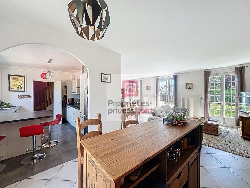 RAMBOUILLET Maison 5 chambres et 1 double garage 4