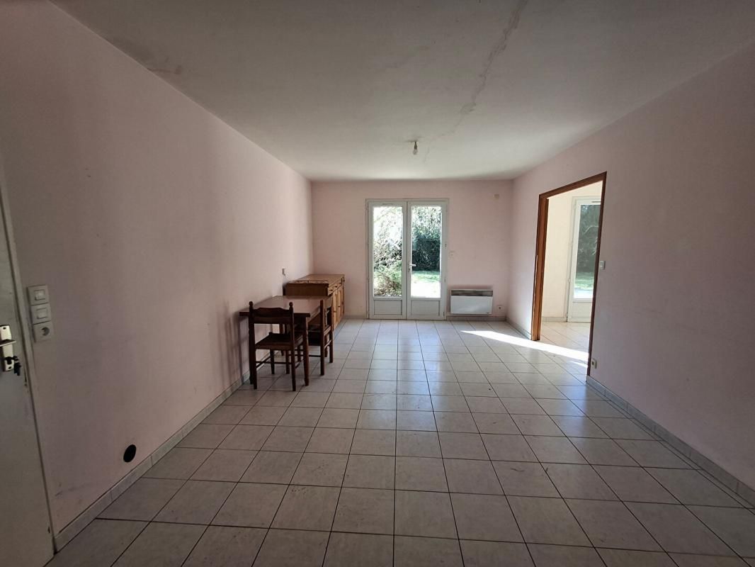 POUILLE Maison Pouille 5 pièce(s) 110 m2 3
