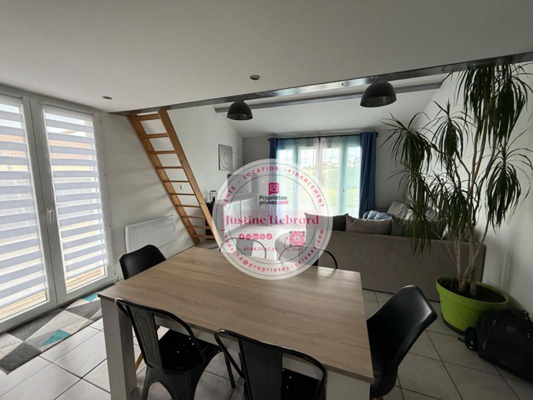 BAS-ET-LEZAT Maison Bas Et Lezat 3 pièce(s) 80 m2 3