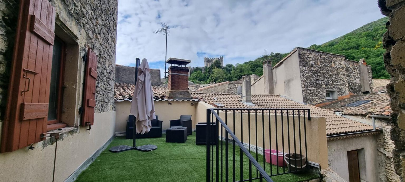 CRUAS Ensemble Immobilier 8 pièce(s) 145 m² 1