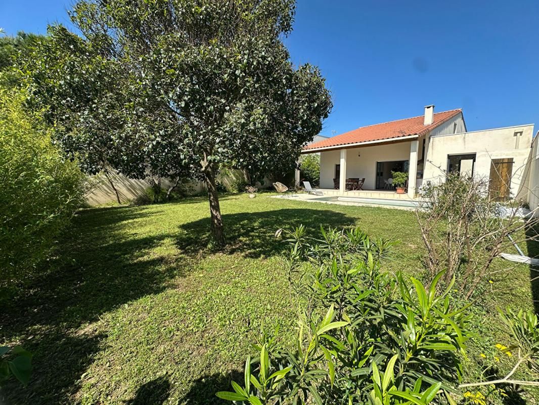 COURNONTERRAL Villa contemporaine Cournonterral 3