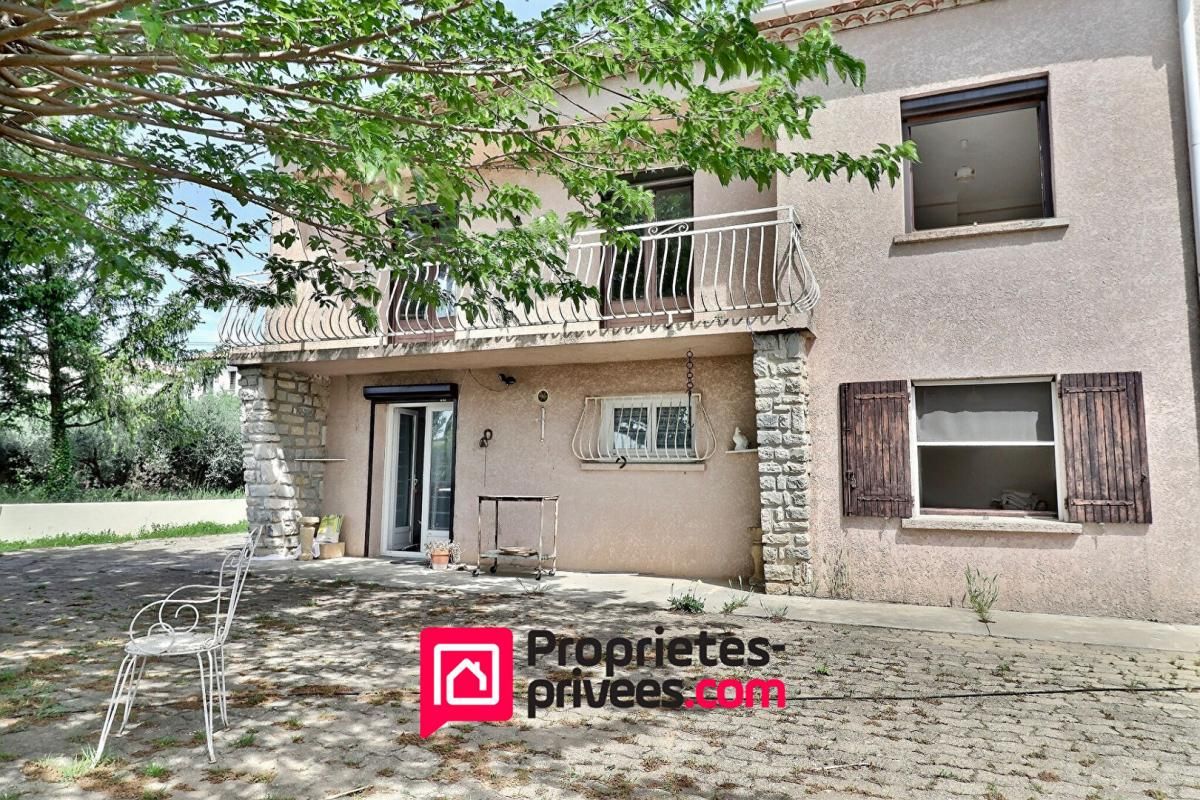 UZES Uzès, 5km, maison individuelle 2