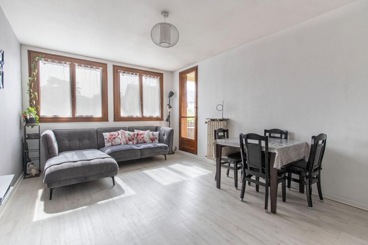 BRETIGNY-SUR-ORGE Appartement Bretigny Sur Orge 3 pièce(s) 60.93 m2 3