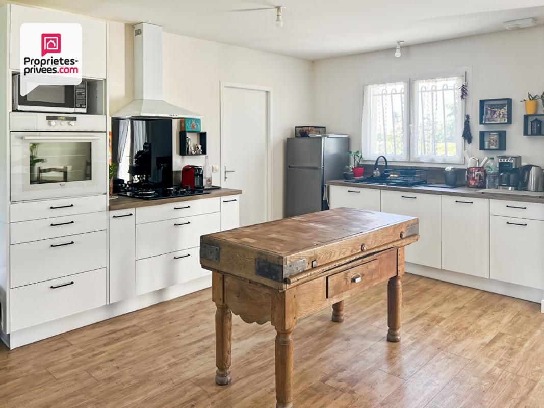 BAZAS Maison de plain-pied, 3 chambres, jardin 2