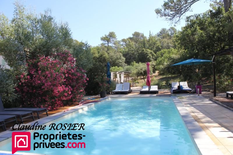 BESSE-SUR-ISSOLE Propriété Besse Sur Issole 340 m2 terrain 1,2 ha piscine 3