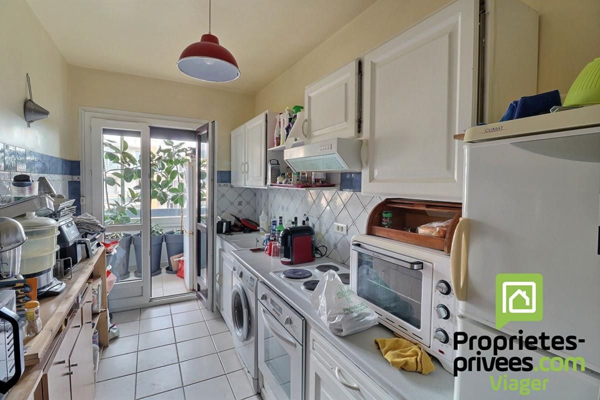 NIMES VIAGER OCCUPE - H 78 ans - Appartement Nimes 4 pièce(s) 82 m2 3