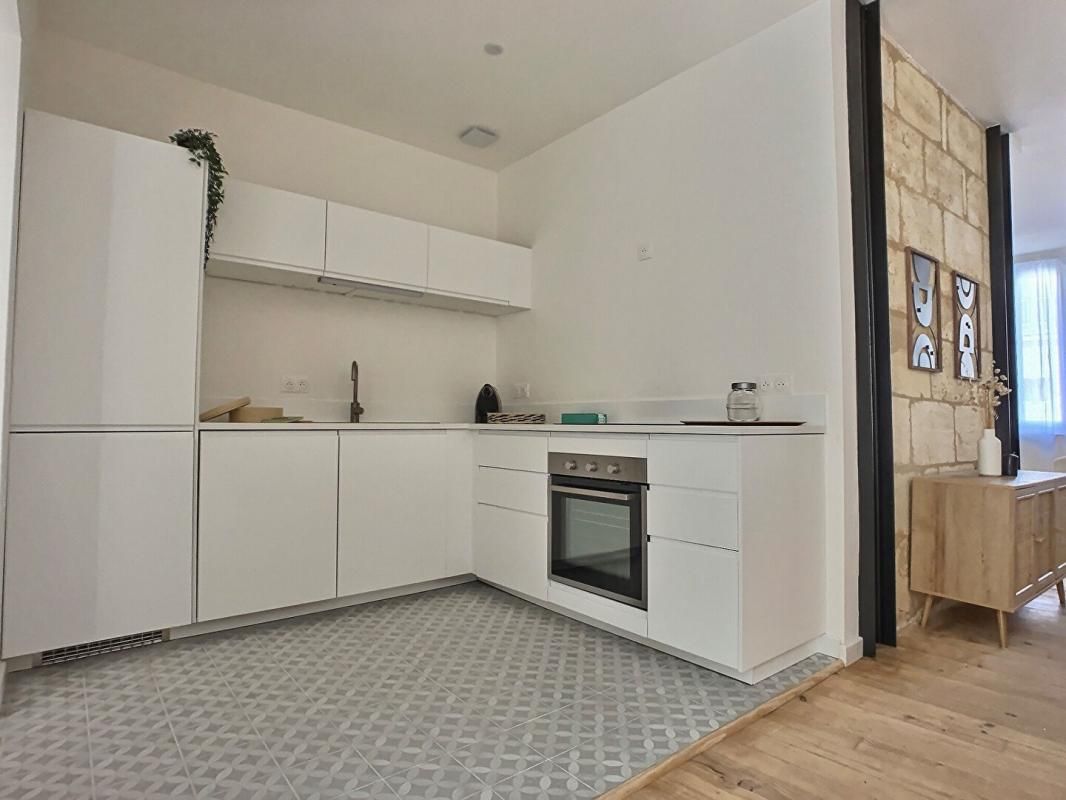 BORDEAUX Vente Maison 143m2 BORDEAUX (33800) 2