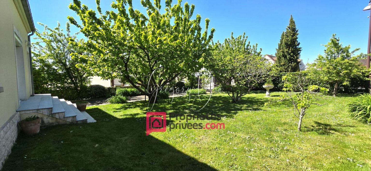 FERRIERES-EN-BRIE Maison Ferrieres En Brie 6 pièce(s) 130 m2 2