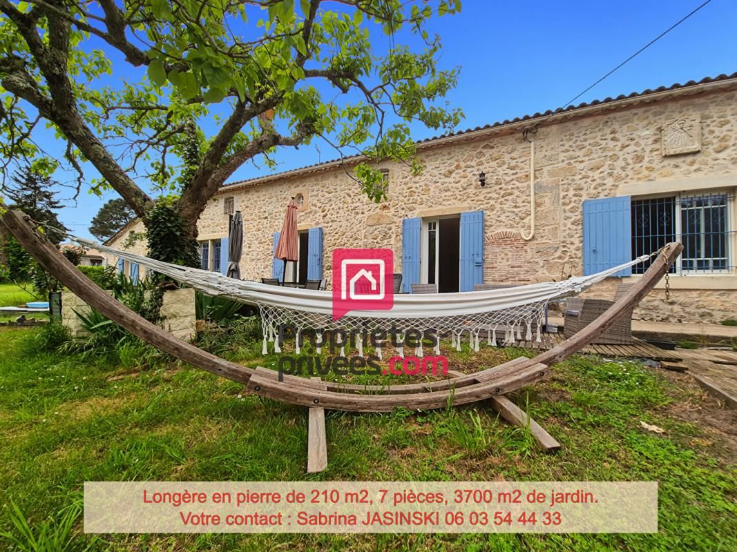 Longère en pierre de 210 m2, 7 pièces, 3700 m2 de jardin clos