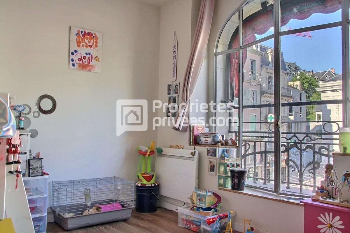 AIX-LES-BAINS Aix les Bains 73100-Appartement 3 pièce(s) -centre ville-79 m2 3